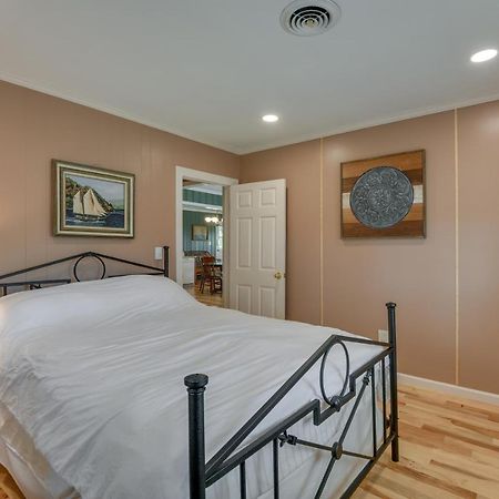 Waterfront Annapolis Home Fire Pit And Fishing Pier 외부 사진
